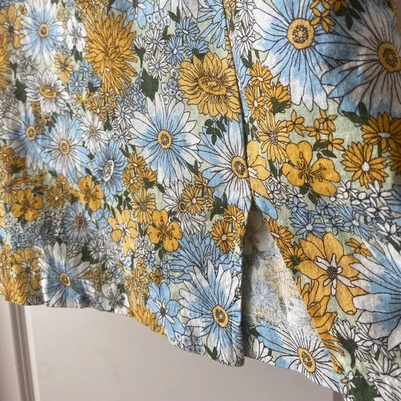 *NWOT UO Darren Notched Linen Mini Skirt size small - Picture 6 of 9